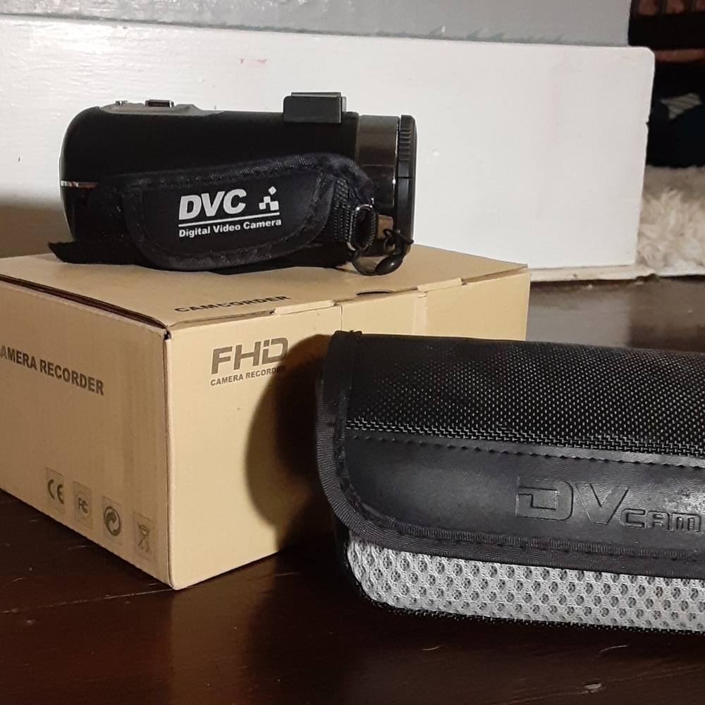 BRAND NEW CAMERA